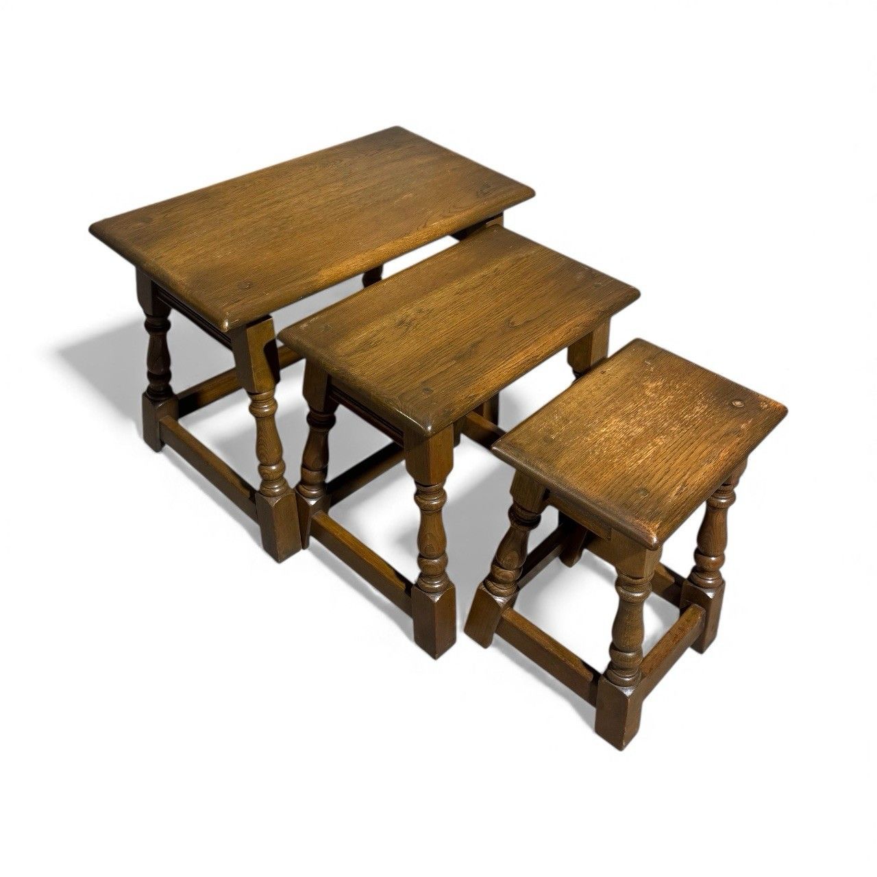 Old Charm Solid Oak Sideboard Nest Of Tables Superior Quality Antique Style photo vinterior
