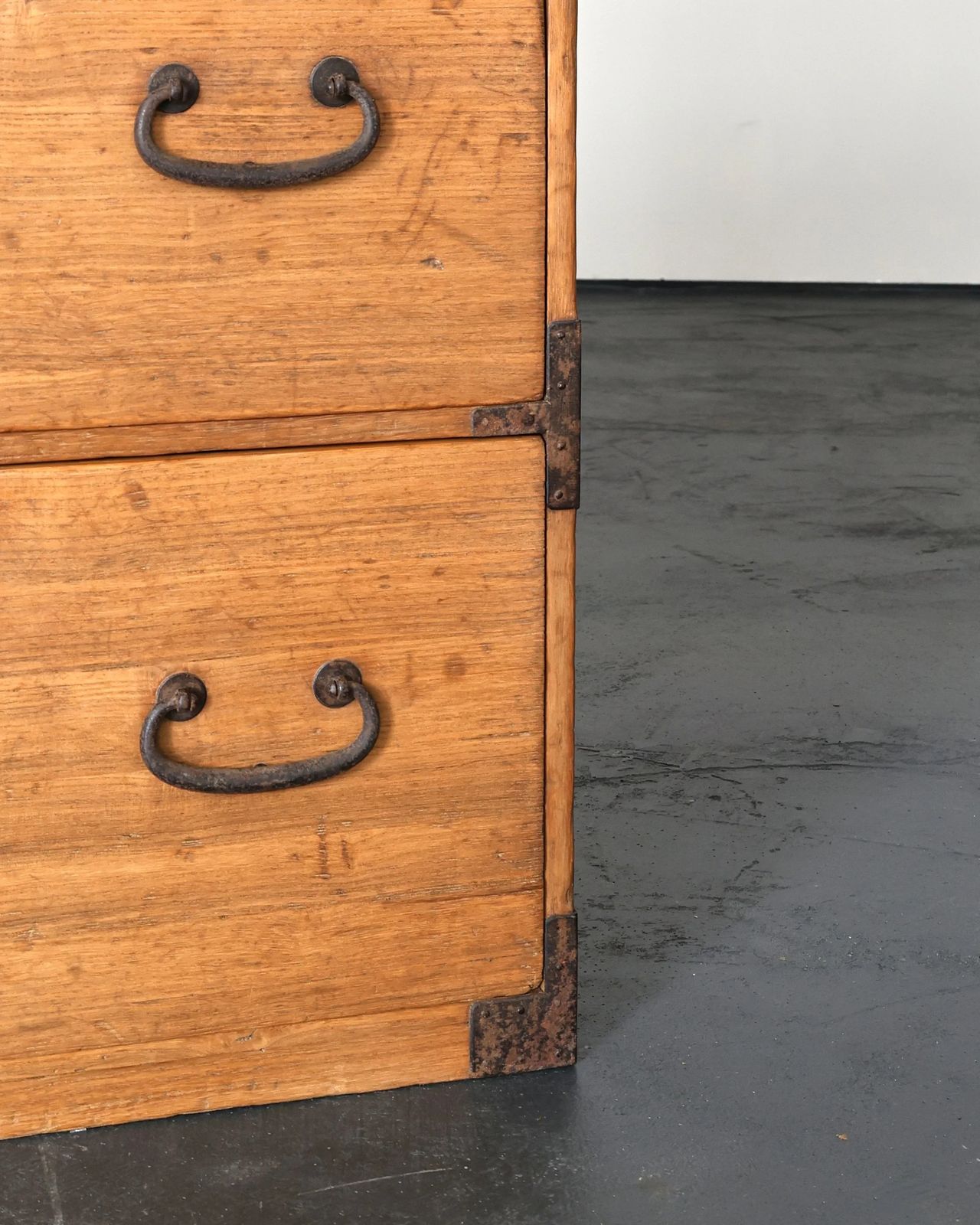Meiji Period Tansu/Chest Of Drawers photo buy