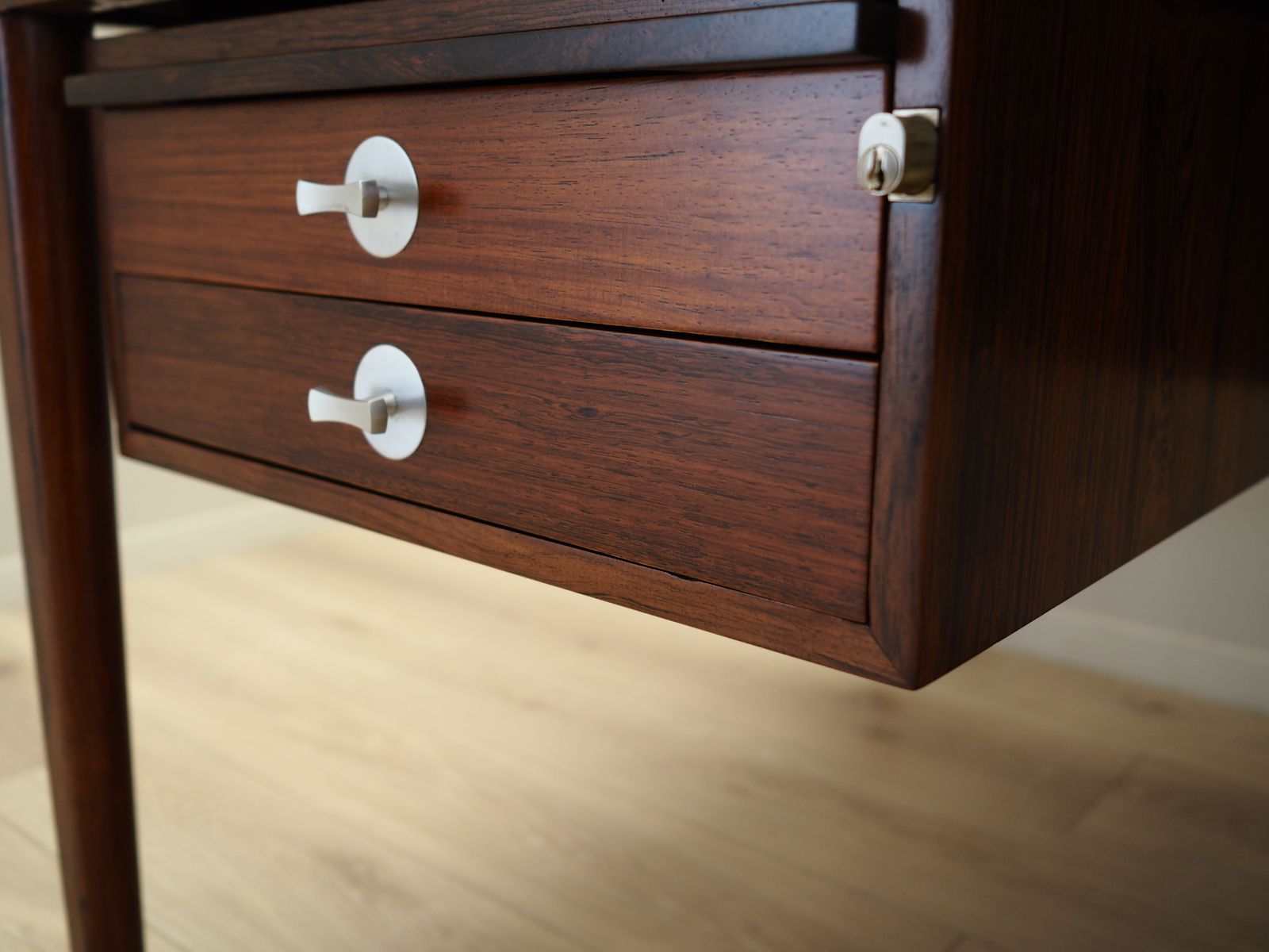 photo for sale Diplomate Vintage Bureau Danish Design Jaren 1970 Designer Finn Juhl Fabrikant France And Son