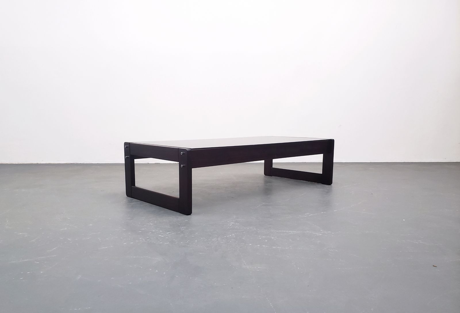Percival Lafer – Model Mp 97 Rosewood & Smoked Glass Coffee Table, Brazil, 1970s photo Furniture