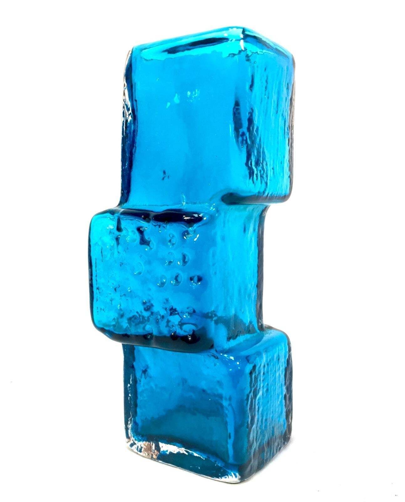 Whitefriars Geoffrey Baxter Drunken Bricklayer Vase In Kingfisher Blue No. 9673 photo for sale