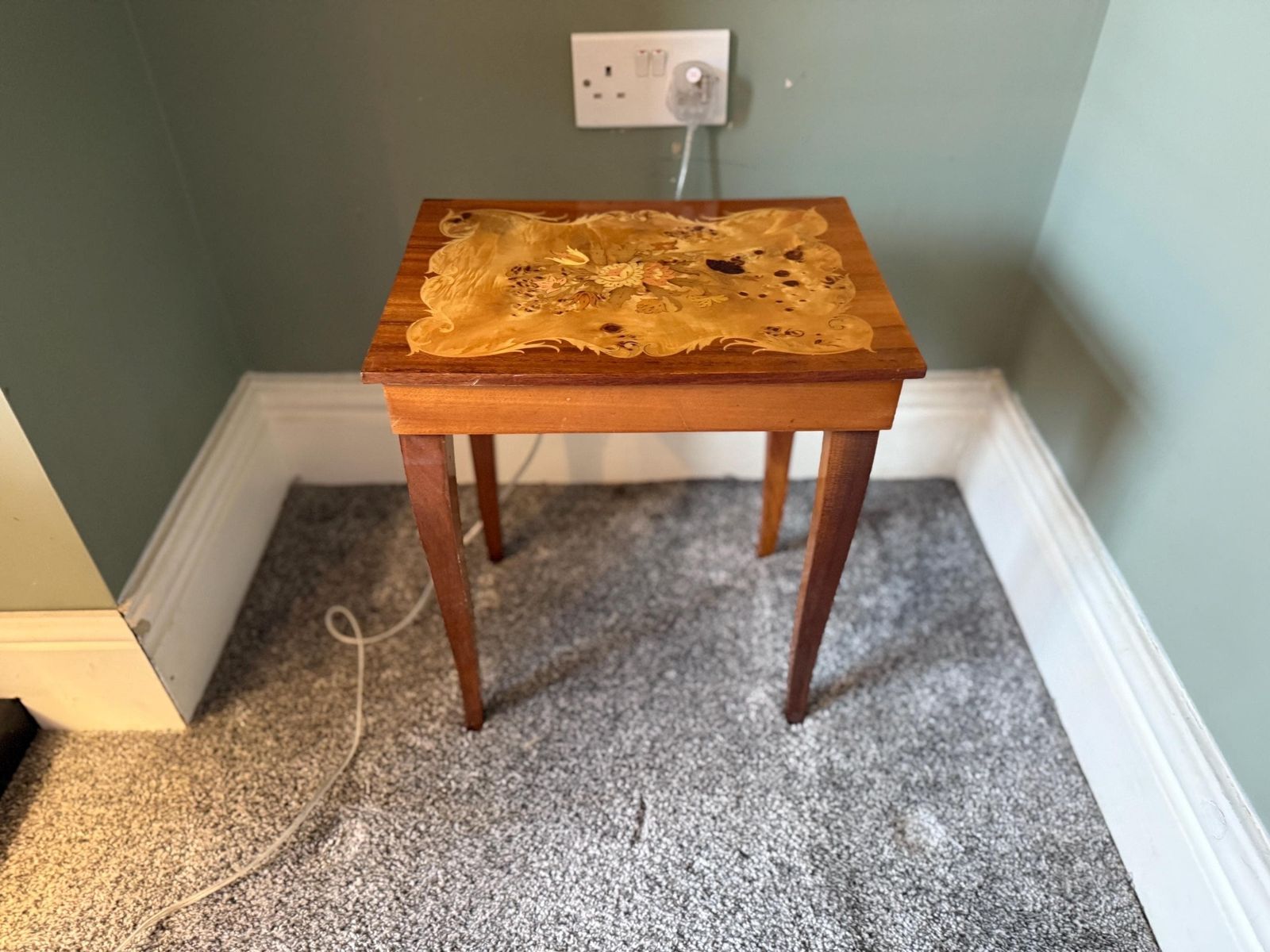 photo vinterior Musical Marquetry Side Table, Sewing Table,Plant Stand, Occasional Table