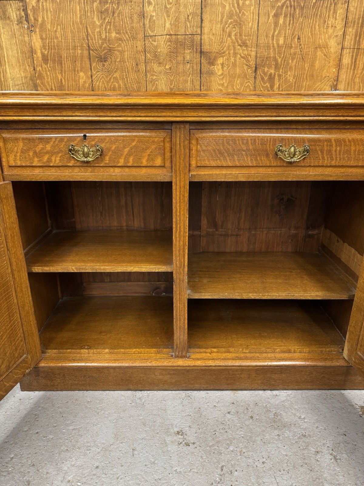 5995.0 Victorian Solid Oak Breakfront Library Bookcase, Tv Stand, Sideboard Display photo