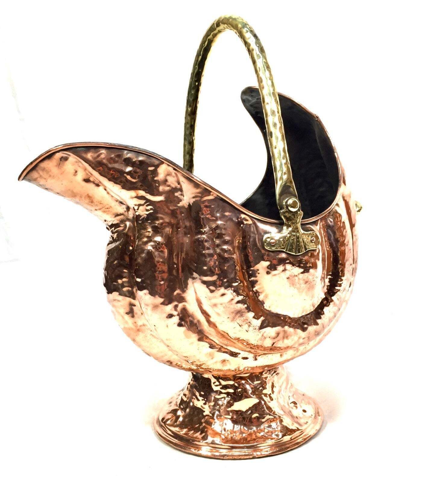 Antique Copper Fire Coal Scuttle With Brass Handle Art Nouveau / 19th Century