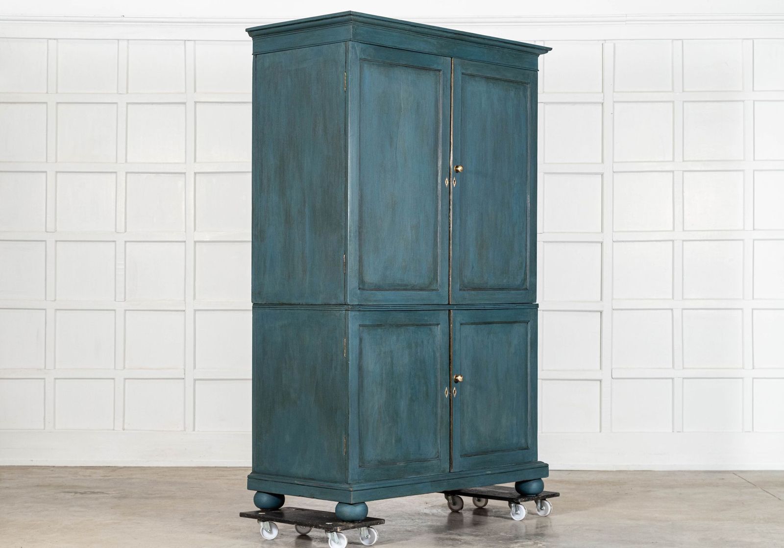 19thc English Mahogany Painted Linen Cabinet (Green/Blue) photo Furniture