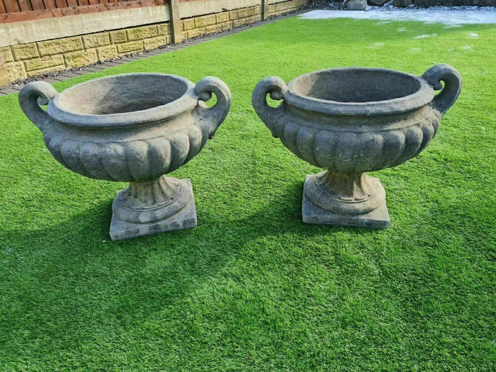 Vintage Style Garden Urns Planters English Stone 0158. photo furniture