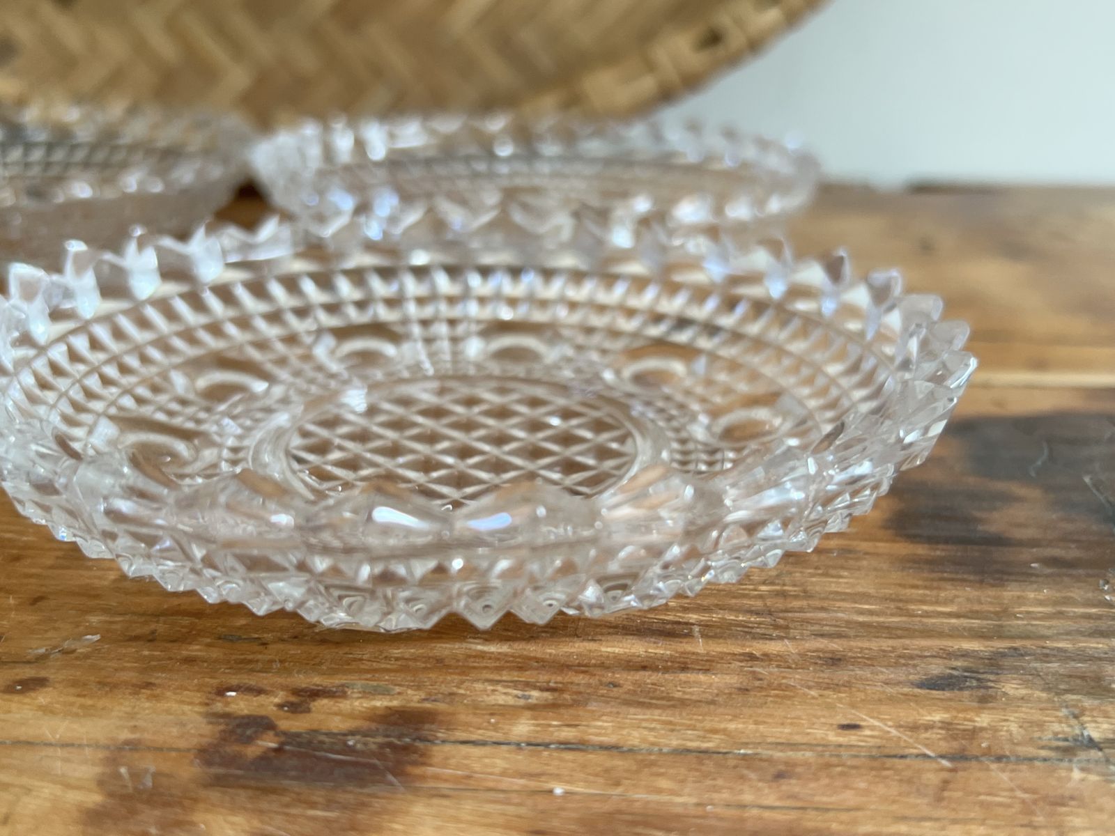 Set Of 4 Vintage Cut Crystal Glass Dessert Bowls, Serving Dishes, Clear Cut Glass Relish Plates, photo vinterior