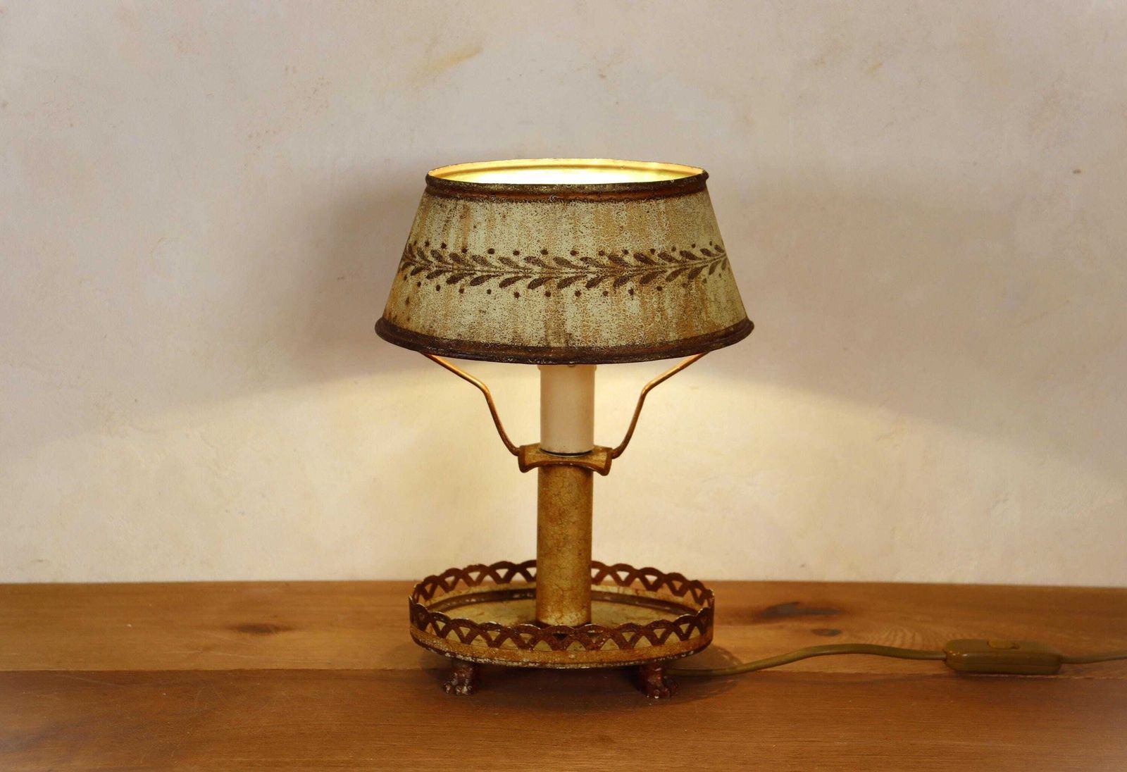 Original Italian Mid Century Patinated Tole / Metal Table Lamp (St.240)