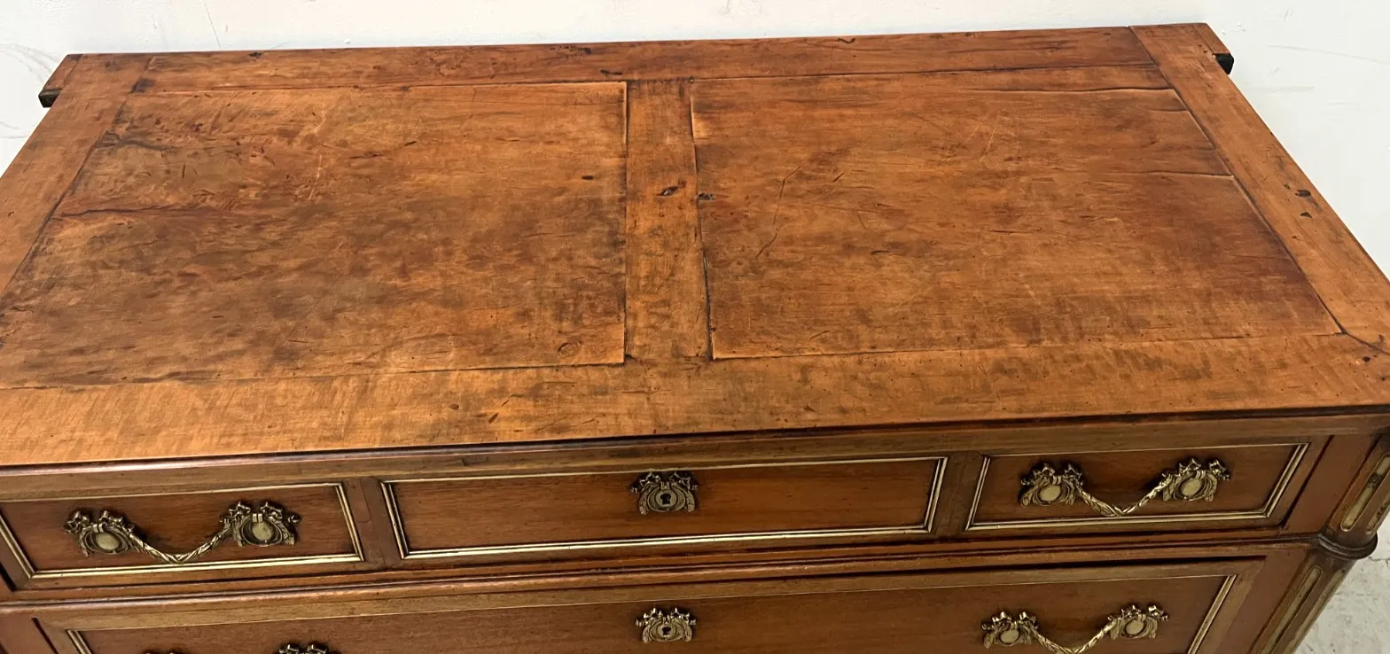 photo furniture Louis XVI Style Mahogany Chest Of Drawers 19th Century