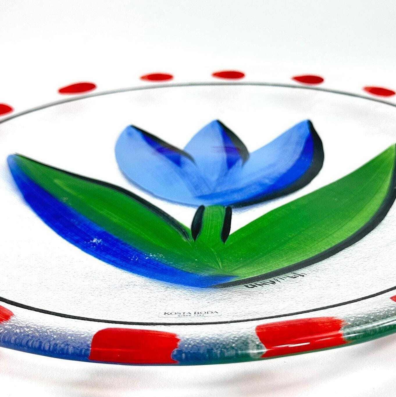 Kosta Boda Glass Plate: Ulrica Hydman Vallien Blue Tulip Charger photo vinterior