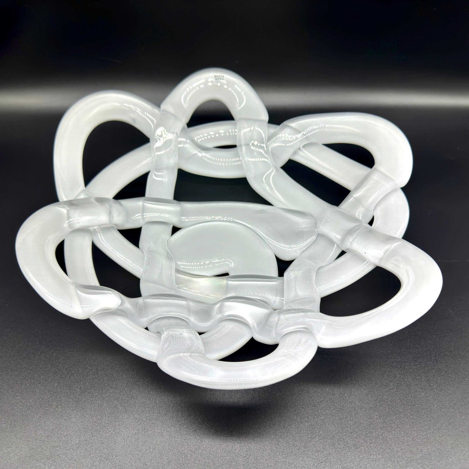 Kosta Boda White Glass Basket Bowl – Anna Ehrner Art Glass Centrepiece, Sweden