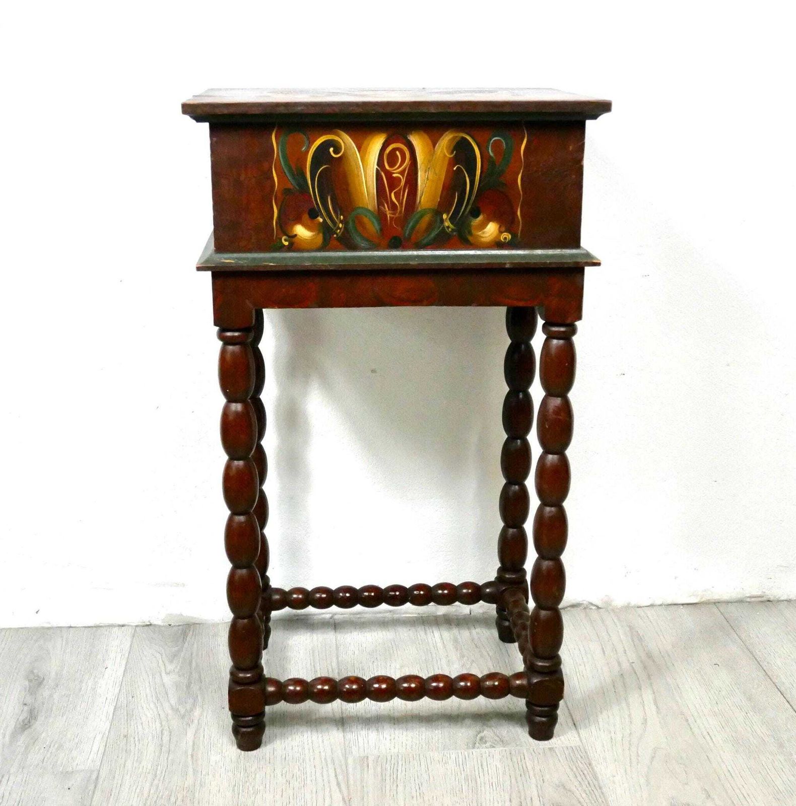 Vintage Hand Painted Kurbits Side Table: Swedish Rosemaling Folk Art