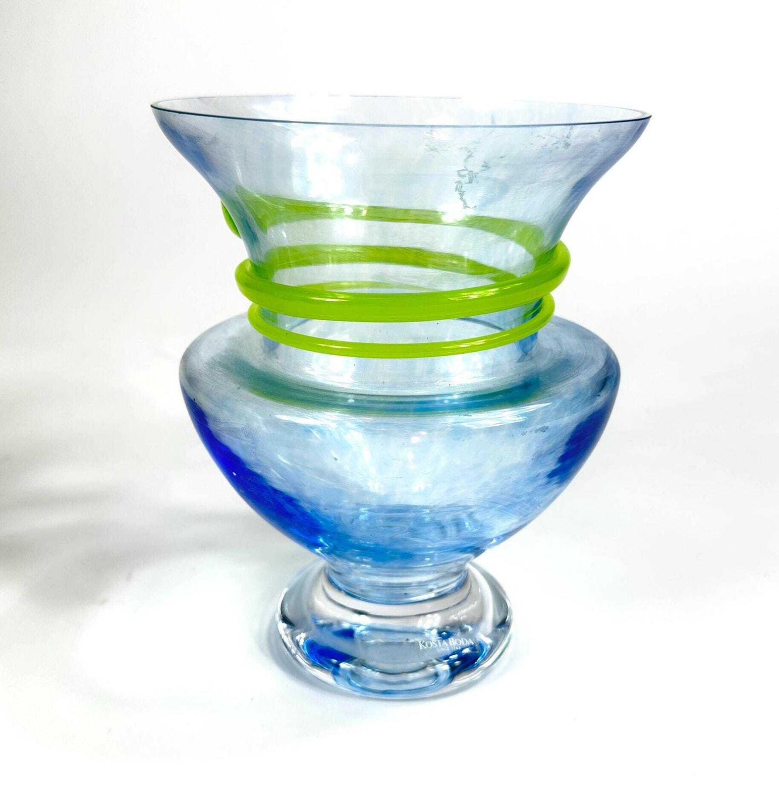 Kosta Boda Monica Backström Glass Vase,  Mid Century 'Serpent' Series photo vinterior