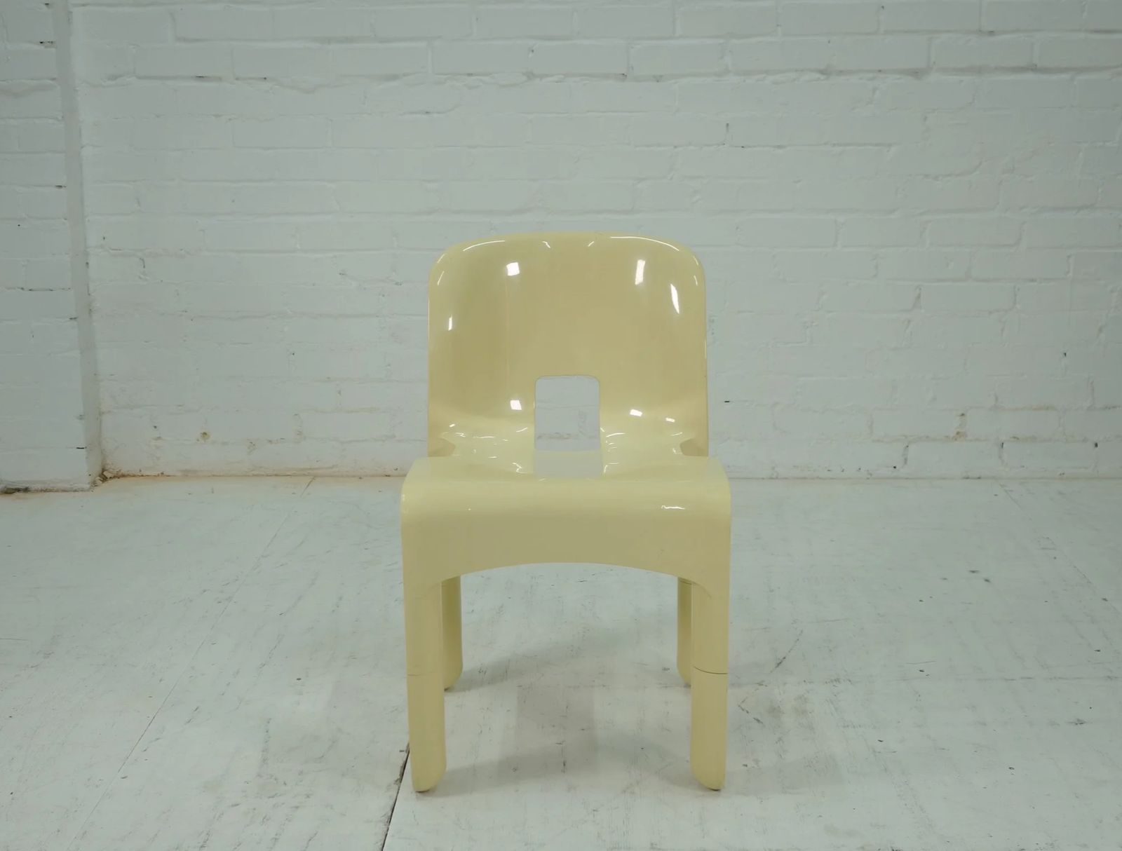 First Edition Universale Chair Model 860/861 By Joe Colombo photo for sale