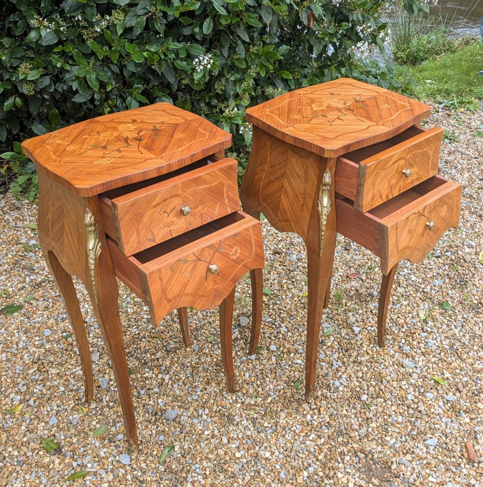 Pair Antique French Bedside Cabinets Inlaid Kingwood photo for sale
