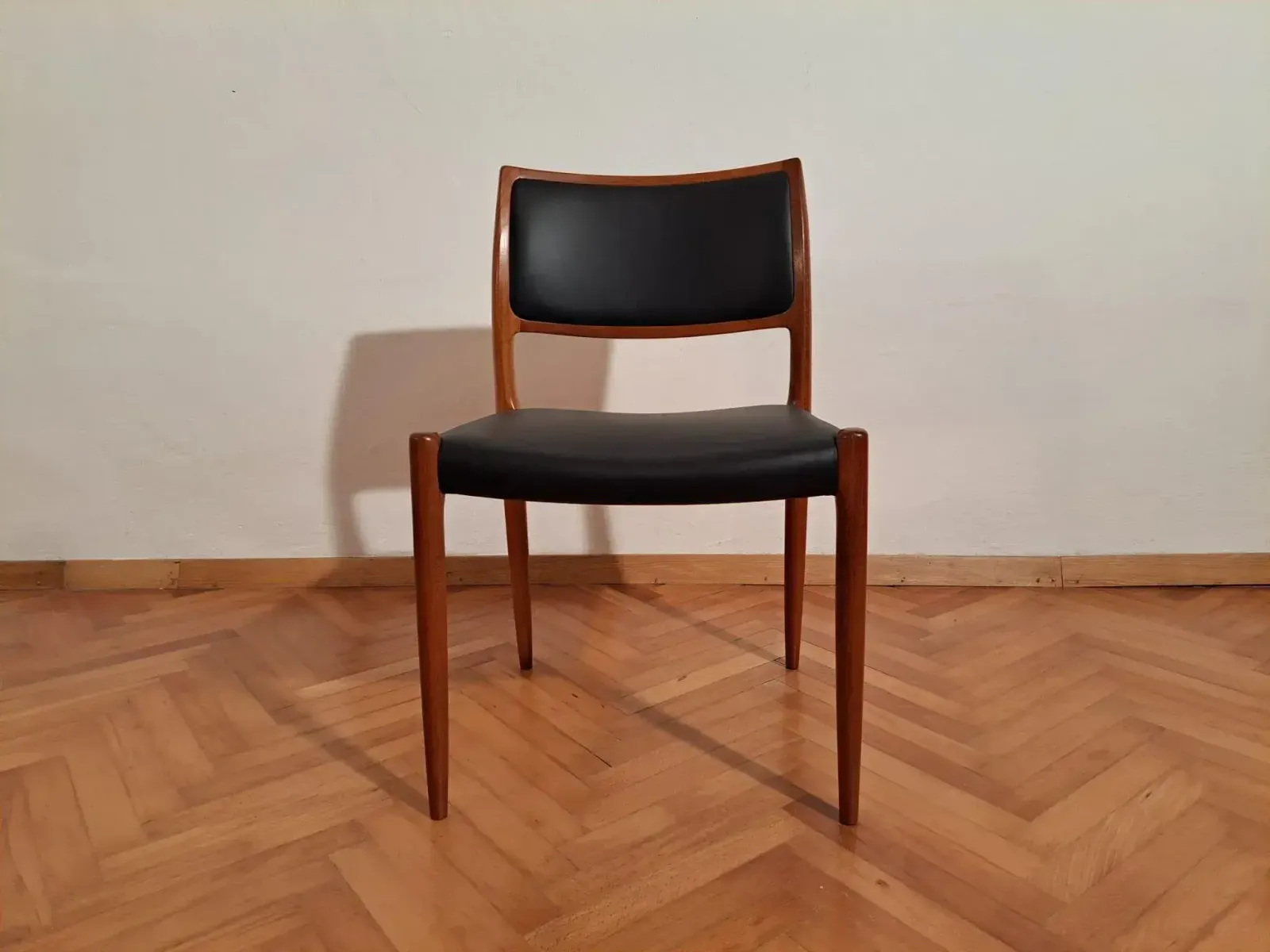 Model 80 Dining Chair By Niels Otto Møller, 1970s photo furniture