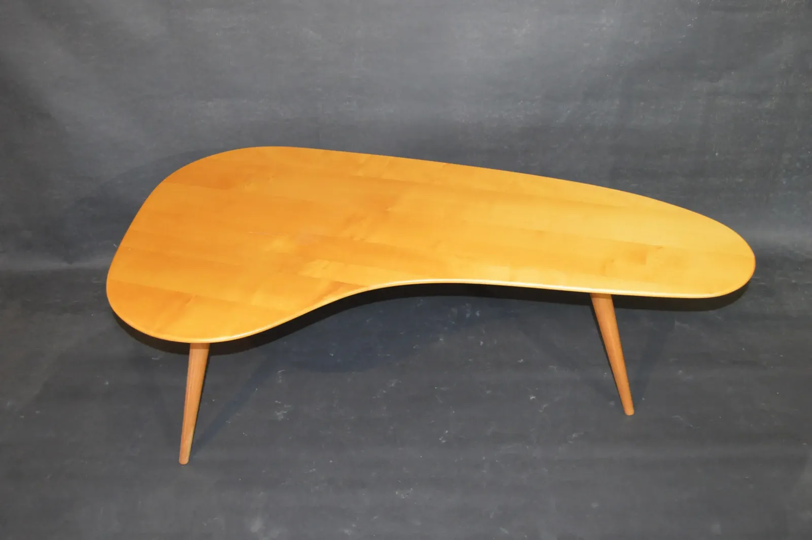 Kidney/Boomerang Shaped Coffee Table Attributed To Willy Van Der Meeren, 1970s photo Furniture