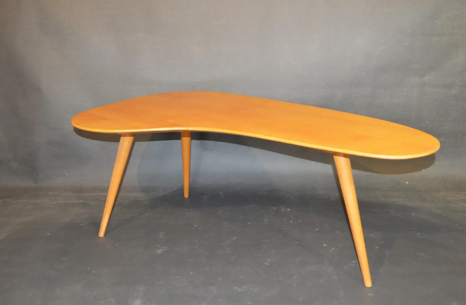 Kidney/Boomerang Shaped Coffee Table Attributed To Willy Van Der Meeren, 1970s photo 2557.6
