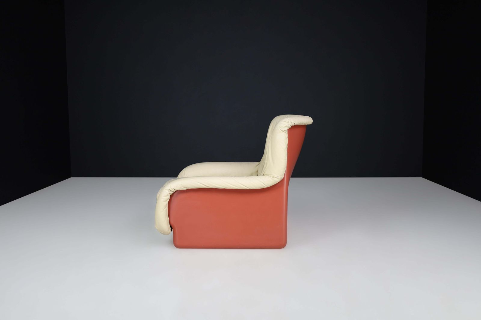 Ammannati & Vitelli Lounge Chair For Rossi Di Albizzate, Italy, 1970s photo vintage