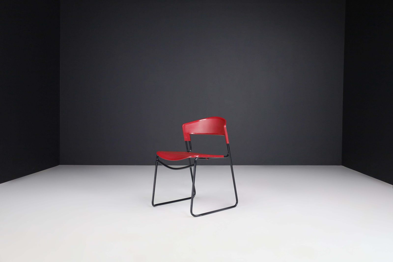 Set Of 6 Stackable Chairs Paolo Favaretto & Airborne Assisa Italy 1980s photo Furniture