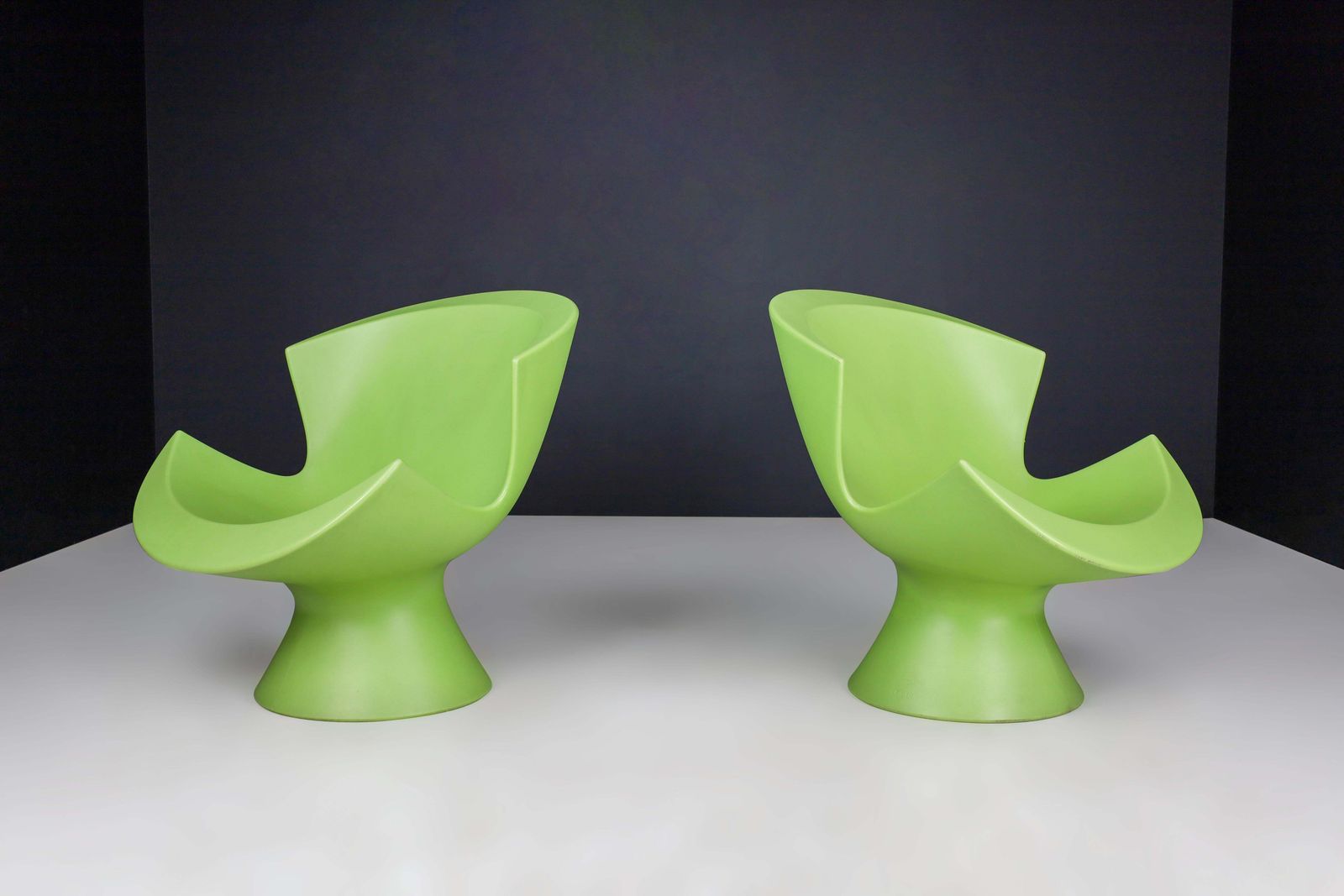 Karim Rashid Kiwi Green "Kite" Chairs For Label The Netherlands 2004. photo furniture