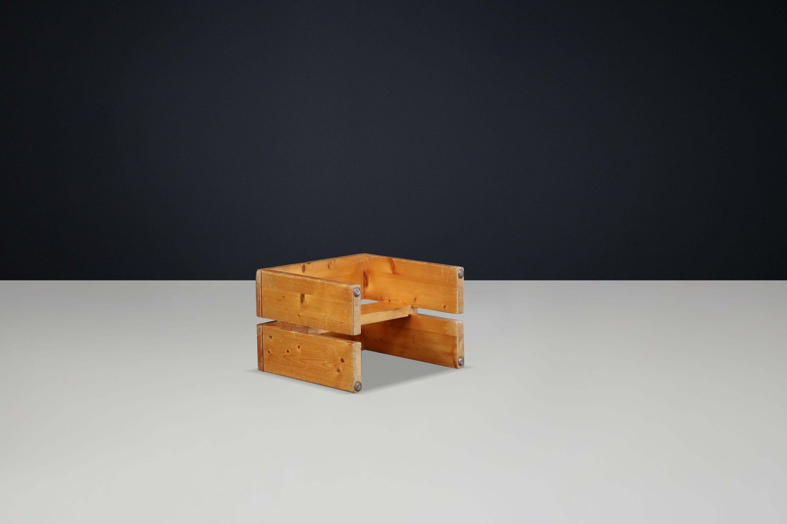 Charlotte Perriand Mid Century Pine Stool, Les Arcs Ski Resort, 1960s photo vintage