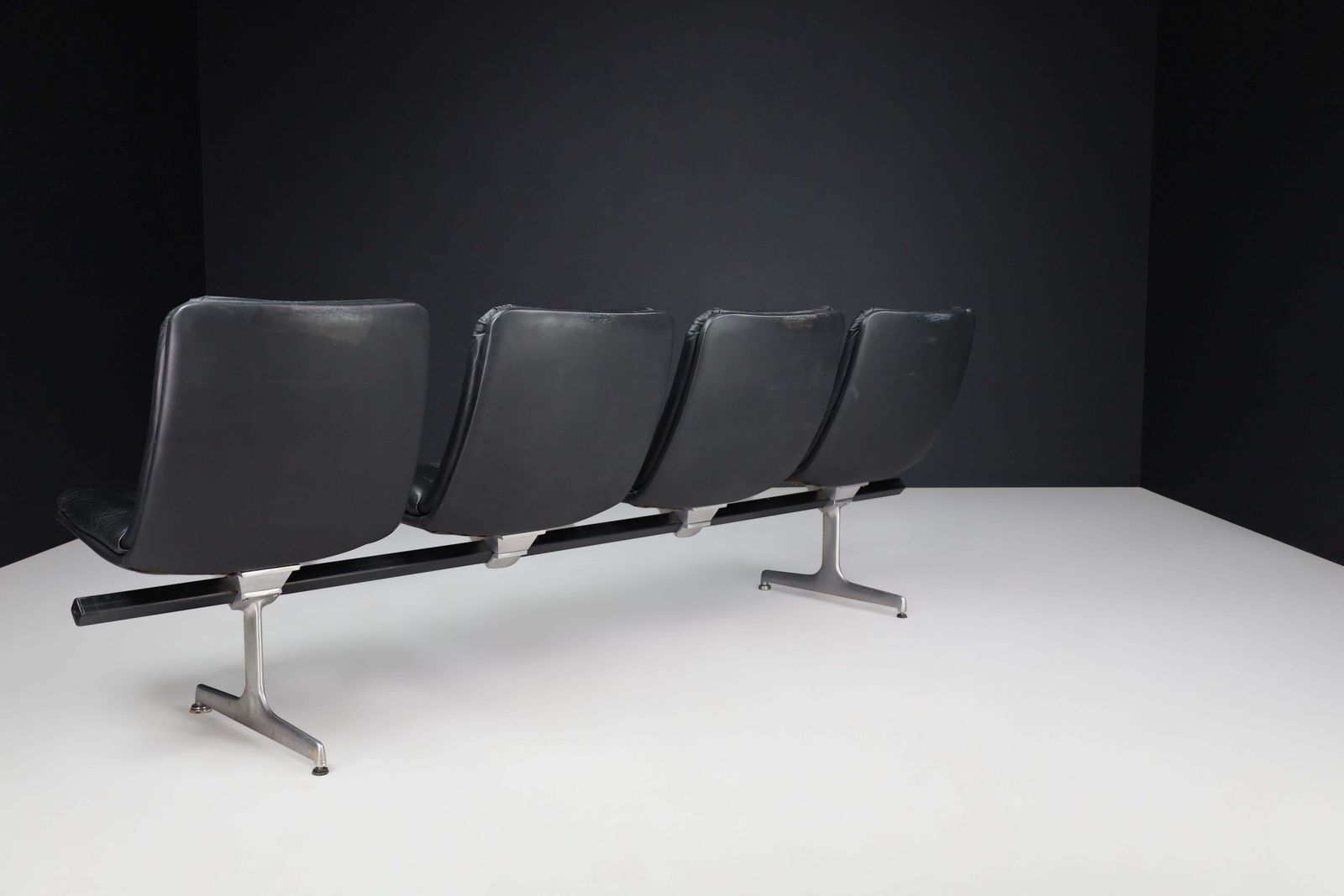 Geoffrey Harcourt Leather Four Seat Bench For Artifort, The Netherlands, 1960s photo 2845.0