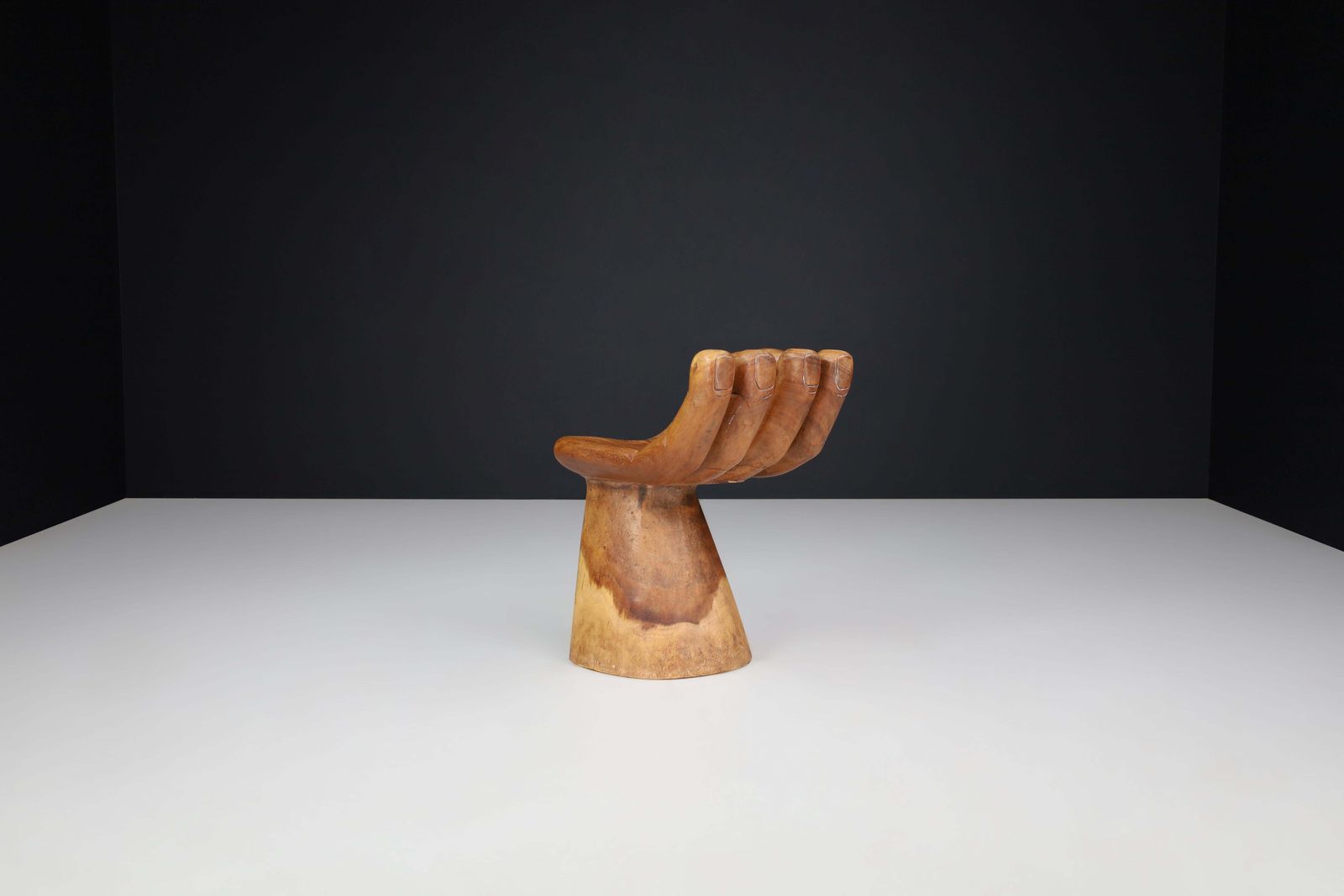 Mid Century Modern Sculptural Hand Chair In The Style Of Pedro Friedeberg, 1970s photo vinterior