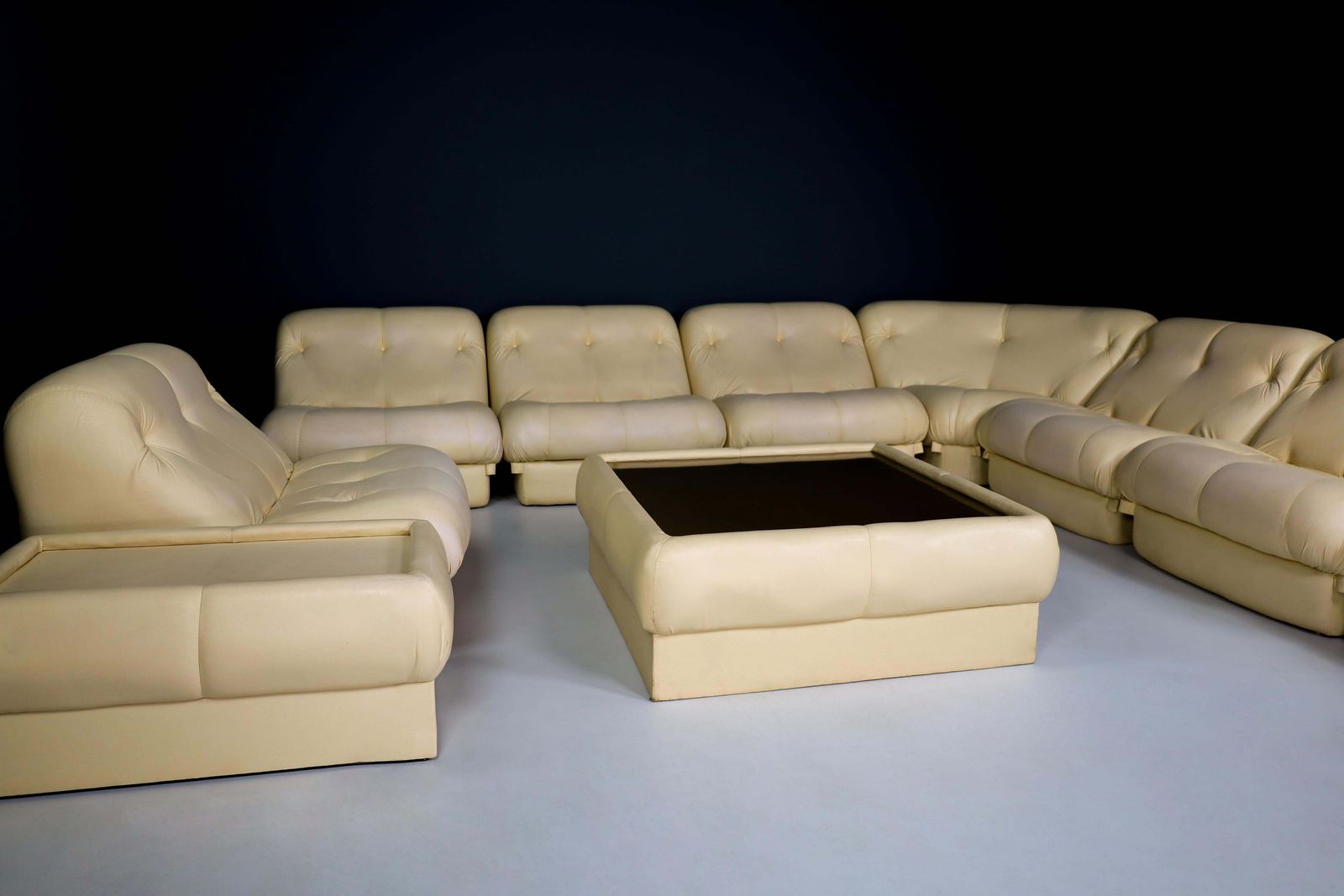 Rimo Maturi For Mimo Padova Modular Sofa Nuvolone In Leather, Italy, 1970s photo for sale