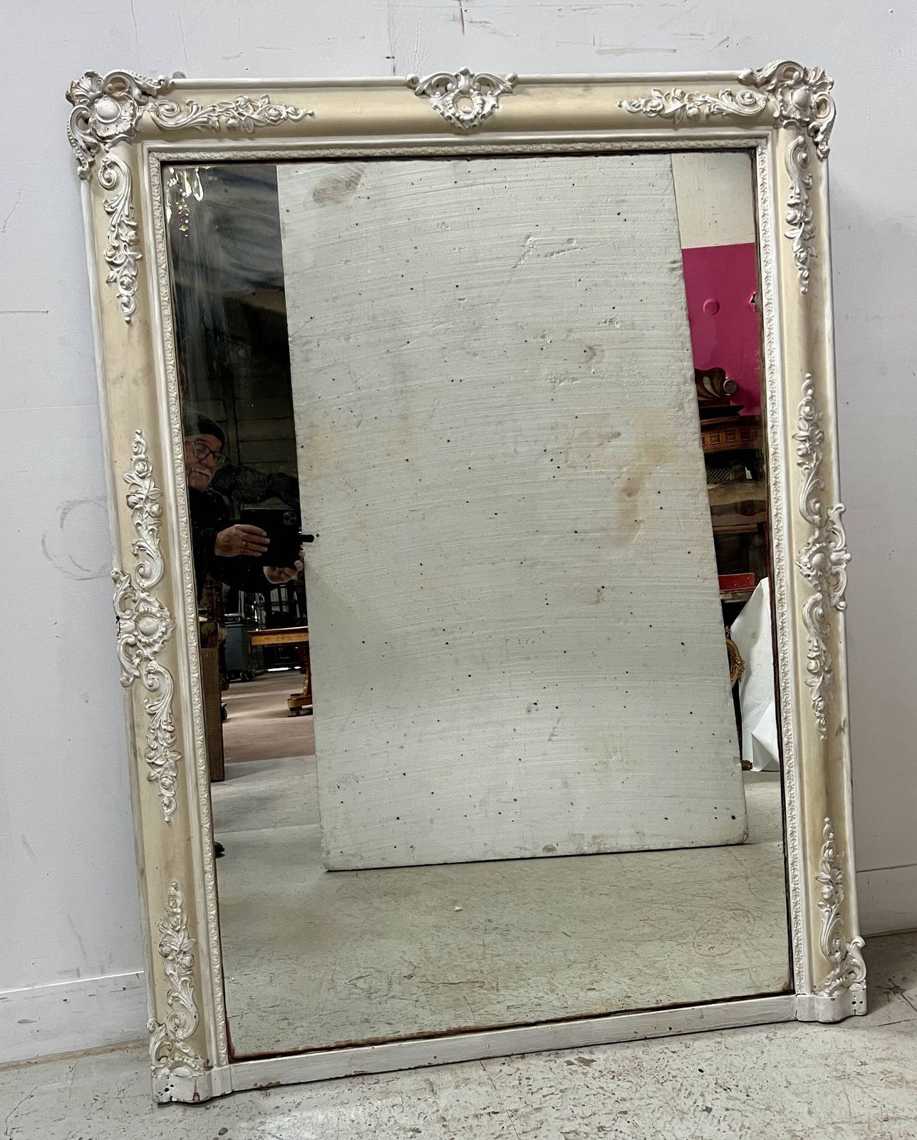 588.38 Louis XVI Style Mirror In Wood And Patinated Stucco, 20th Century photo