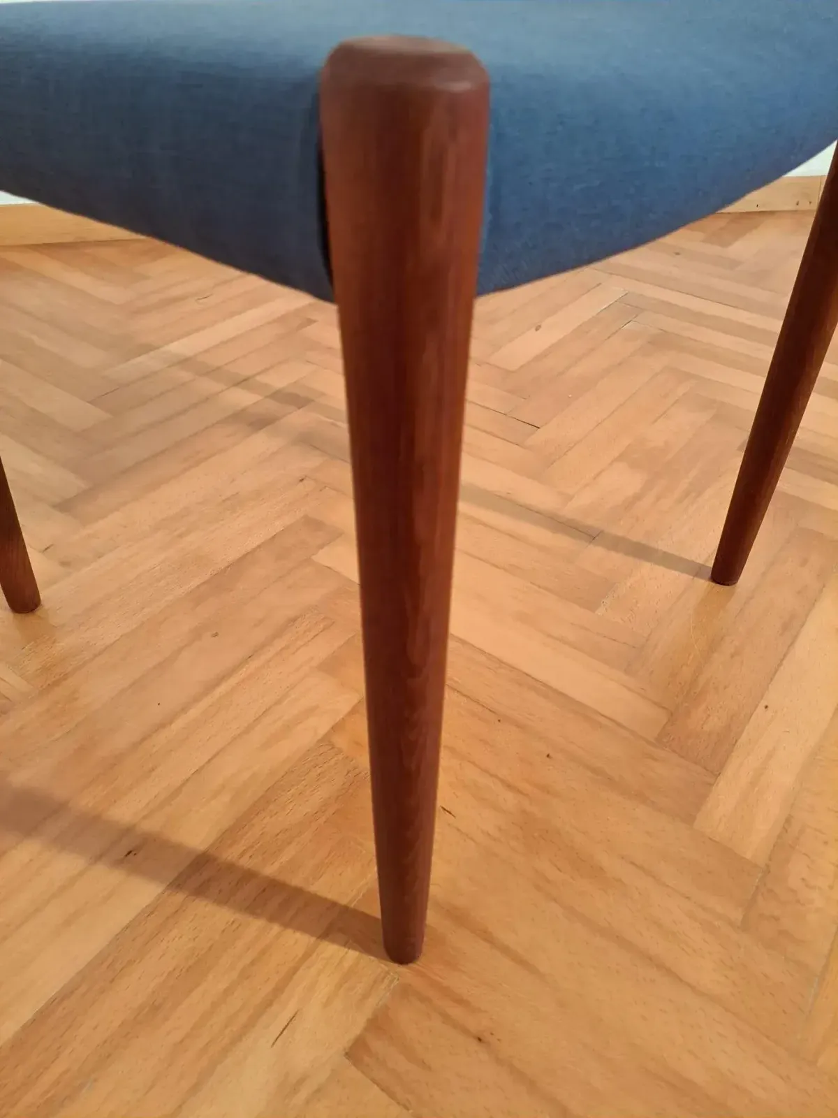 Model 77 Dining Chairs In Teak By Niels O. Møller For J.L. Møllers Møbelfabrik, 1970s, Set Of 6 photo vinterior