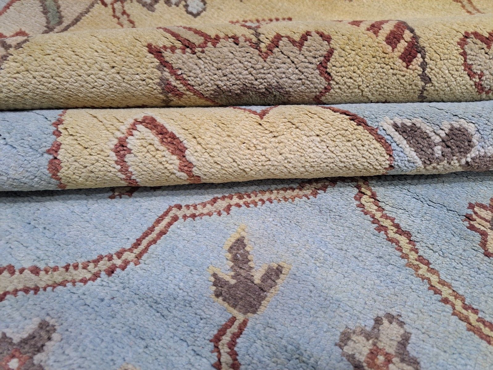 photo furniture 9x12 Ft New Hand Knotted Oushak Style Rug. 100% Wool Carpet. Custom Options Avl.