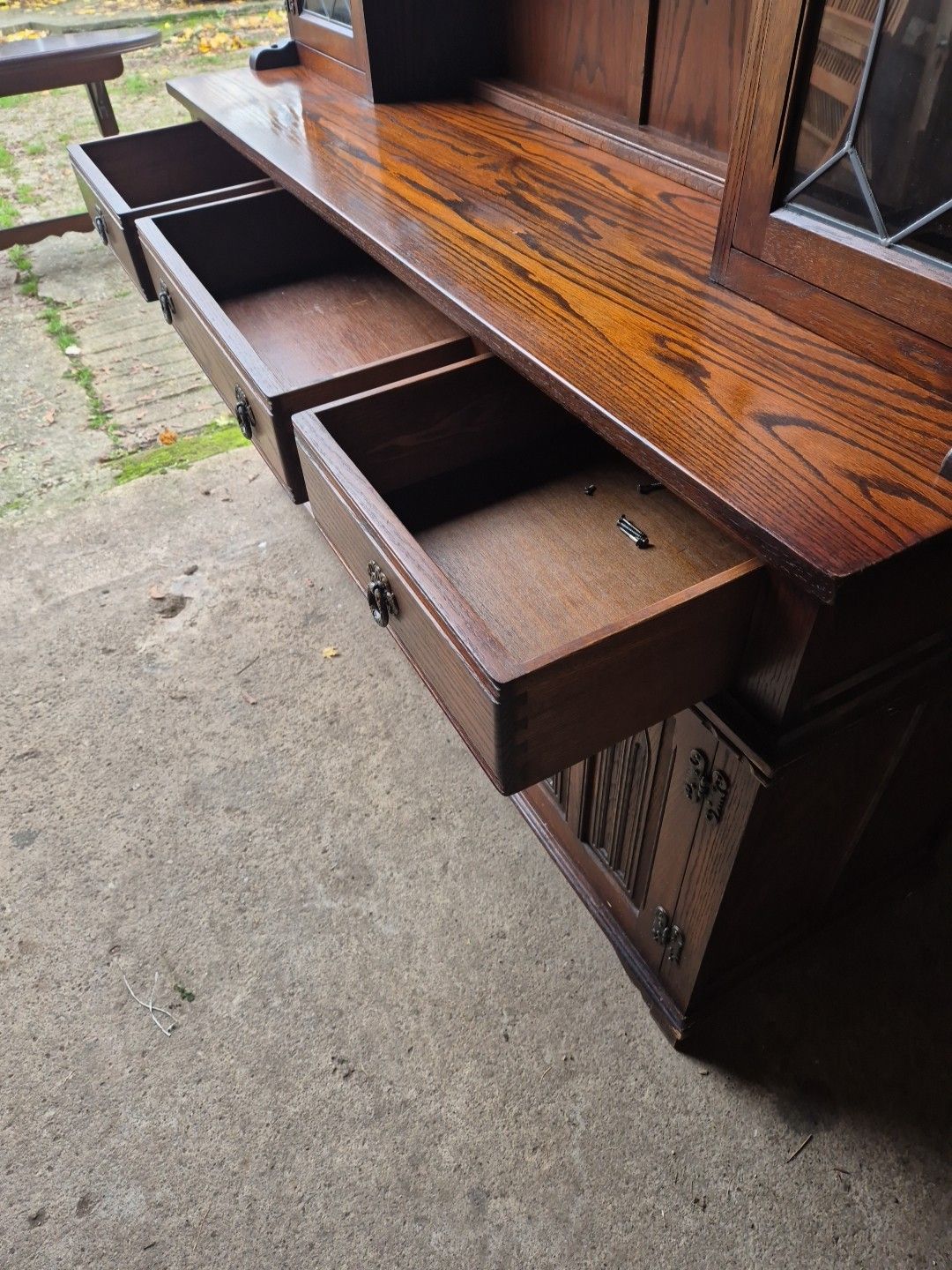 695.0 Old Charm Warwick Oak Dresser In Medium Oak Finish Tudor Style photo