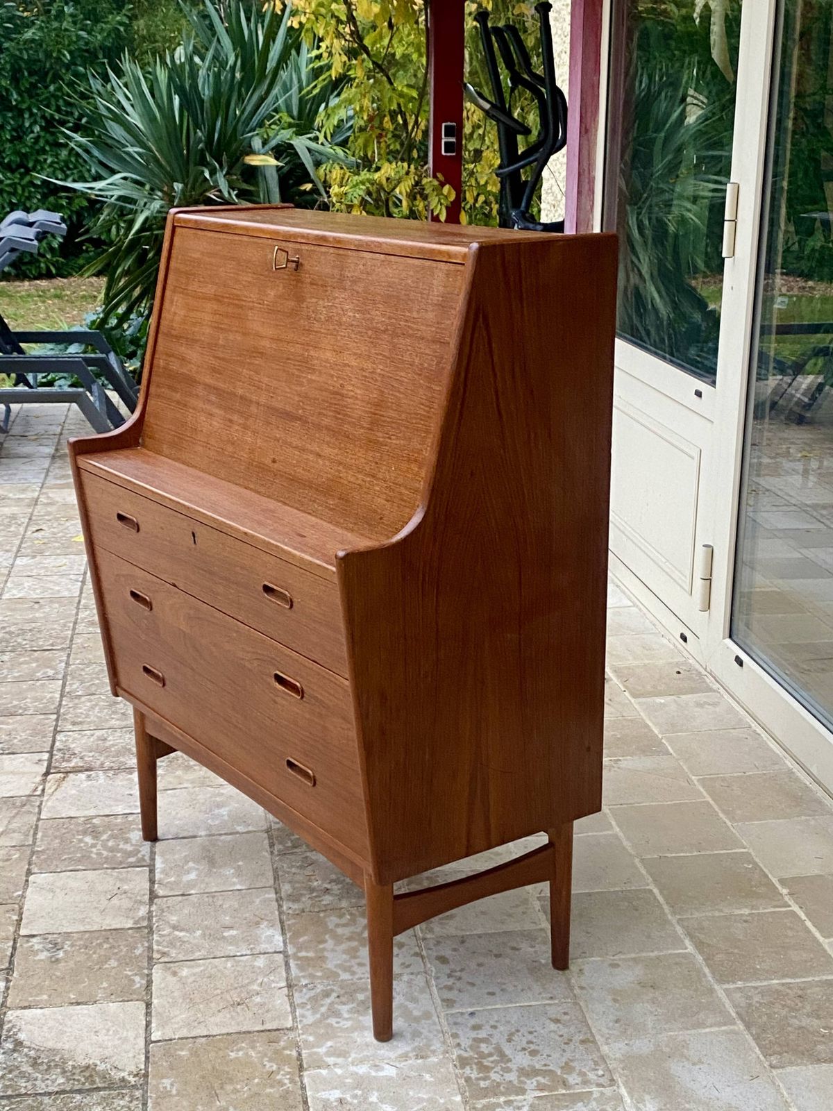 Danish Secretary/Desk Model 37 By Arne Wahl Iversen For Vinde Møbe photo Furniture