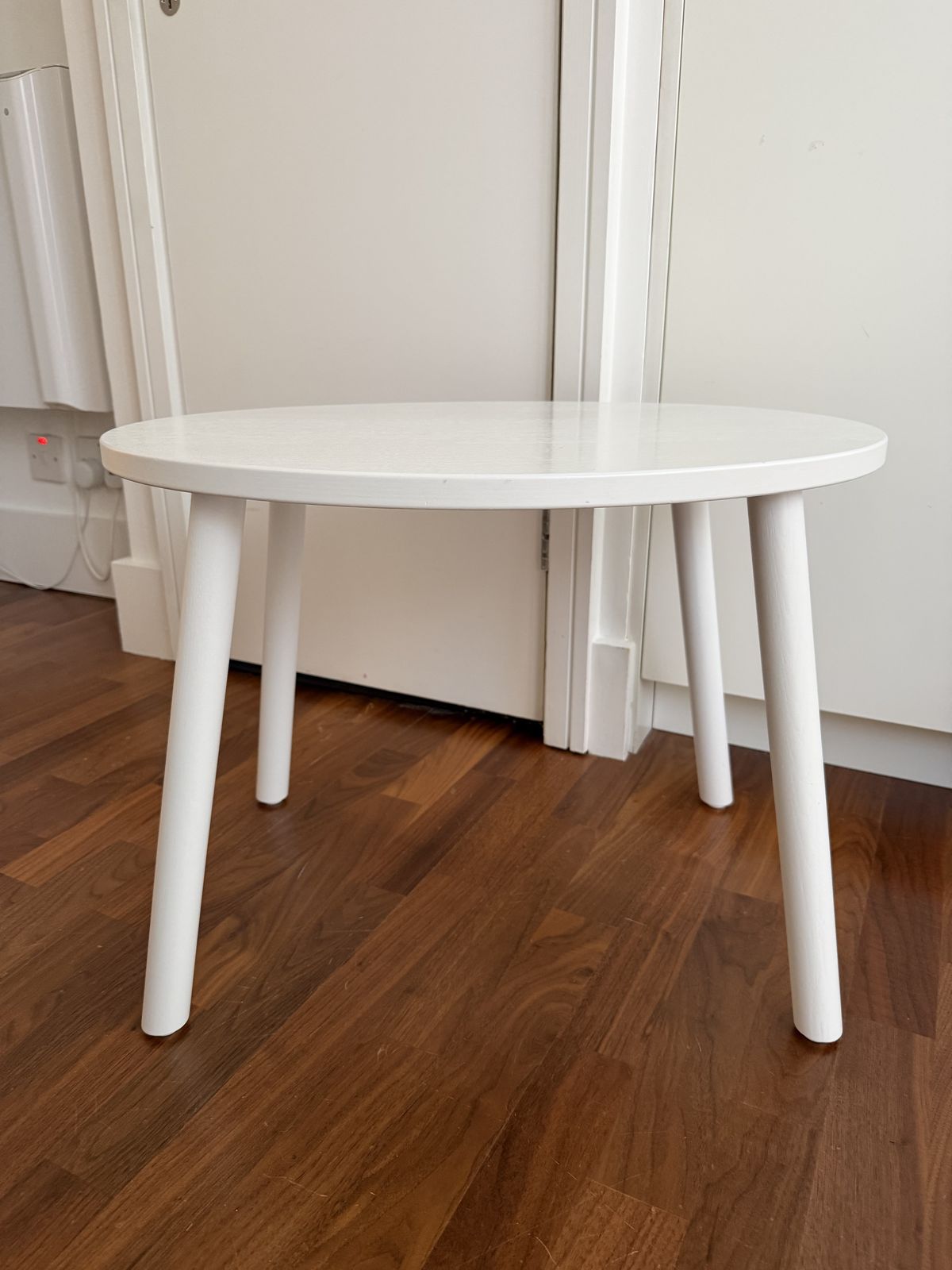 Nofred Mouse Children's Table