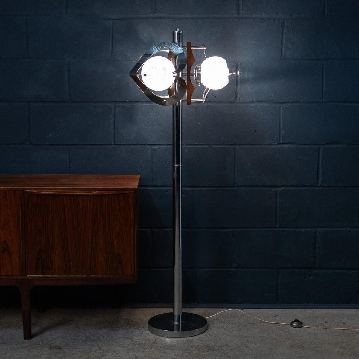 20th Century Italian Floor Lamp In The Manner Of Gaetano Sciolari, Venice C.1970 photo Lighting