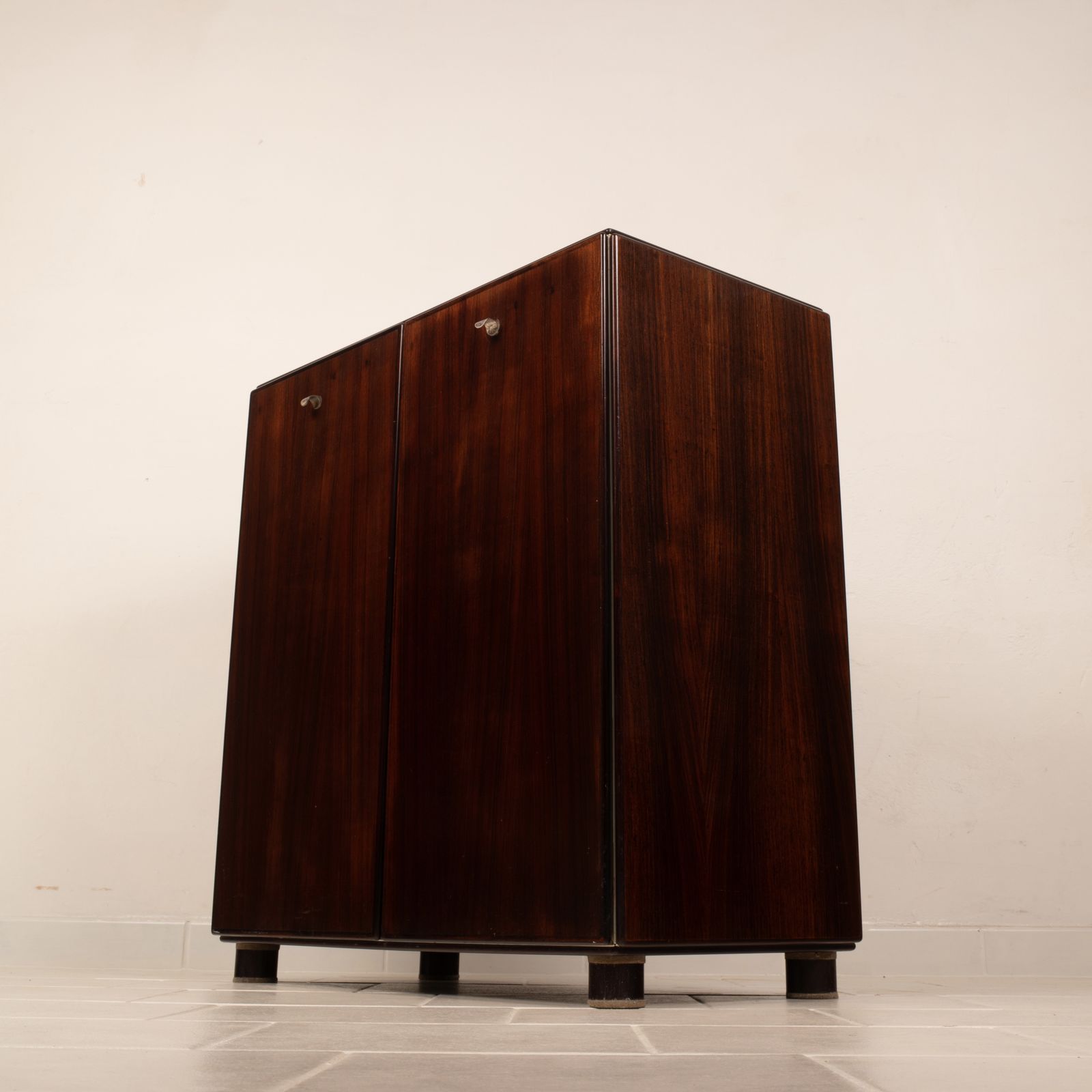 photo vinterior "Torcello" Bar Cabinet By Afra And Tobia Scarpa For Stildomus 1960