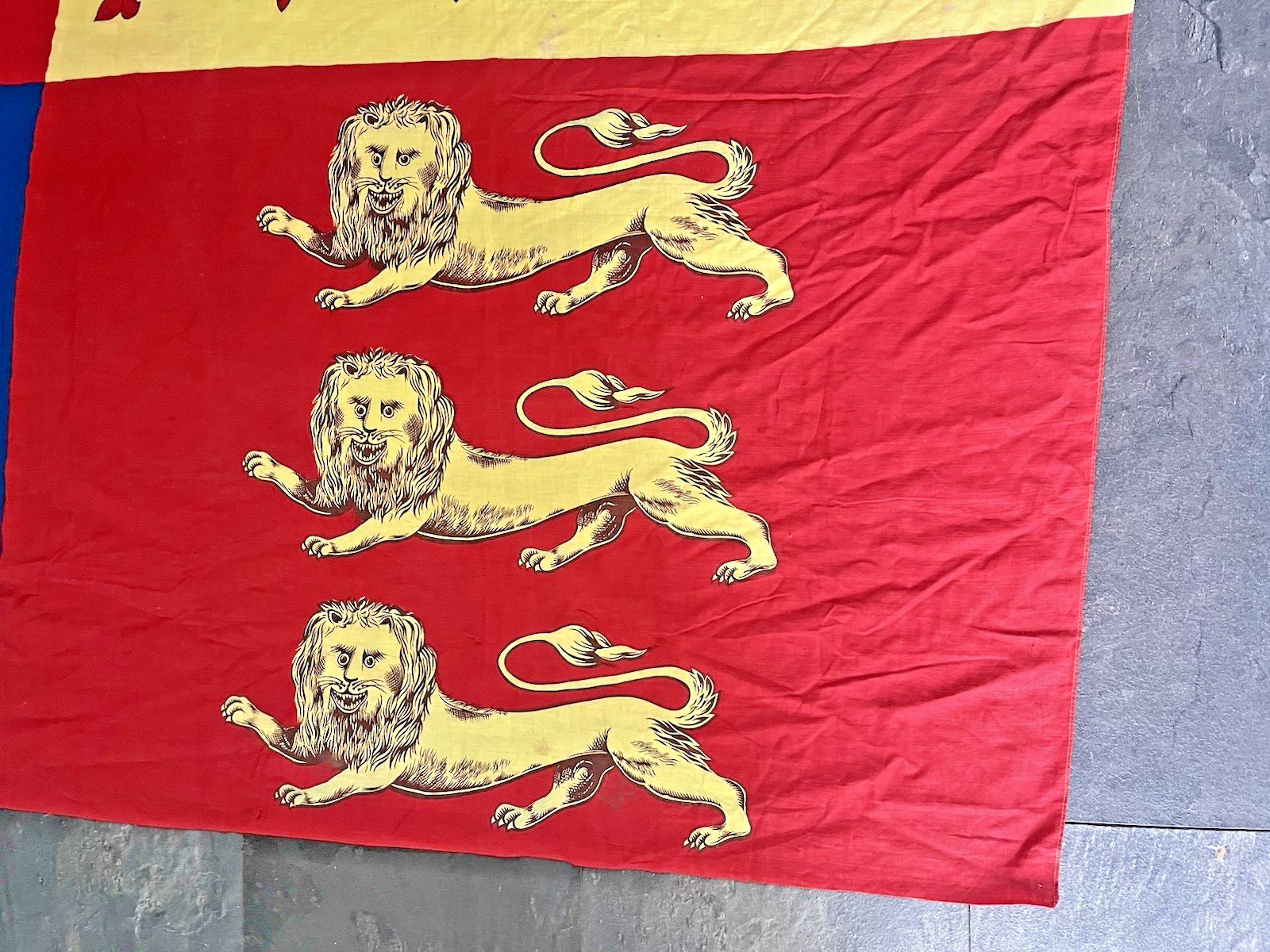 Antique Single Stitch Royal Standard United Kingdom Uk Flag Vintage Wall Hanging photo buy