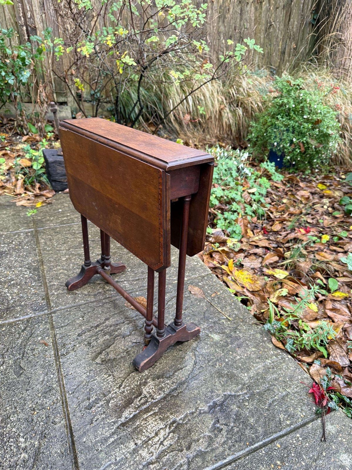 Edwardian Drop Leaf Table, Small Antique Mahogany Gateleg Side Table With Turned Legs, Early 1900s photo for sale