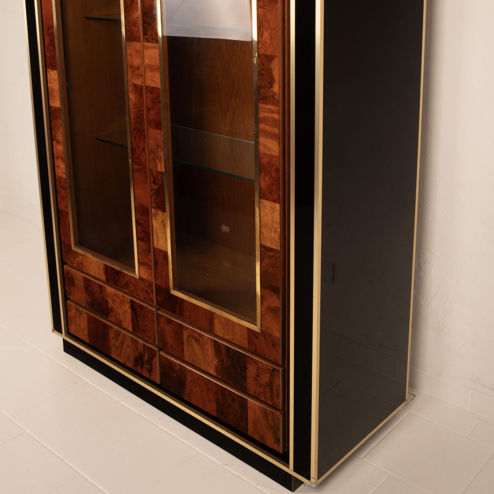 photo vinterior Redwood Bar Display Cabinet By Willy Rizzo For Mario Sabot