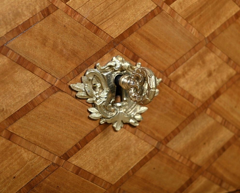 photo for sale Marquetry Commode, Louis XV Louis XVI Transition Style – Early 20th Century