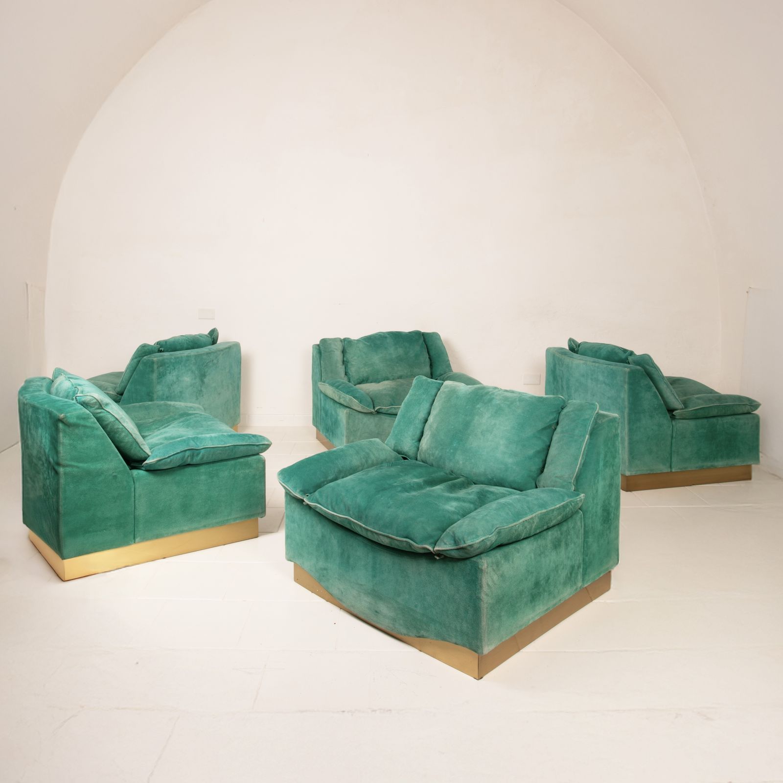 10896.0 Set Of 5 Stropiccio Armchairs By Luciano Frigerio For Frigerio Di Desio 1975 photo