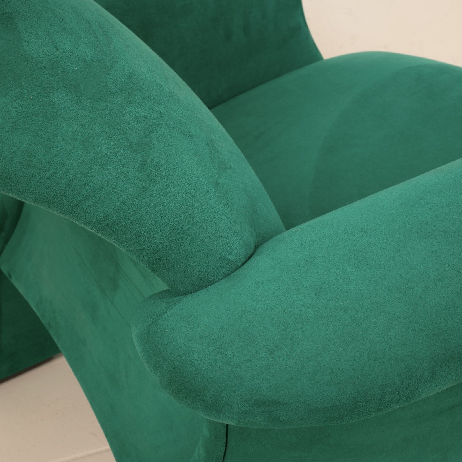 Viscontea Armchair By Achille And Pier Giacomo Castiglioni For Simon International photo vinterior