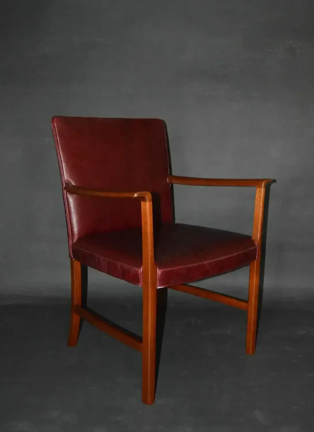 photo vinterior Set Of Armchairs Of Burgundy Red Leather Teak By Ole Wanscher For A.J. Iversen, 1950s