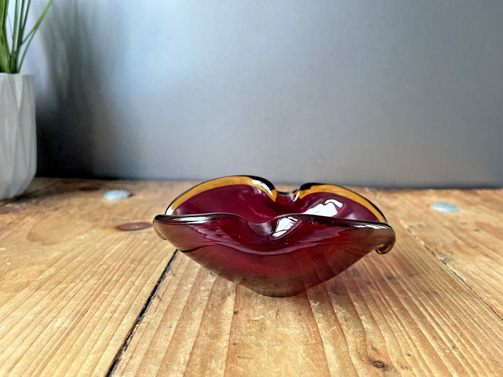 Mid Century Murano Sommerso Red Amber Clear Glass Ashtray Bowl Geode Vintage 60s photo vinterior