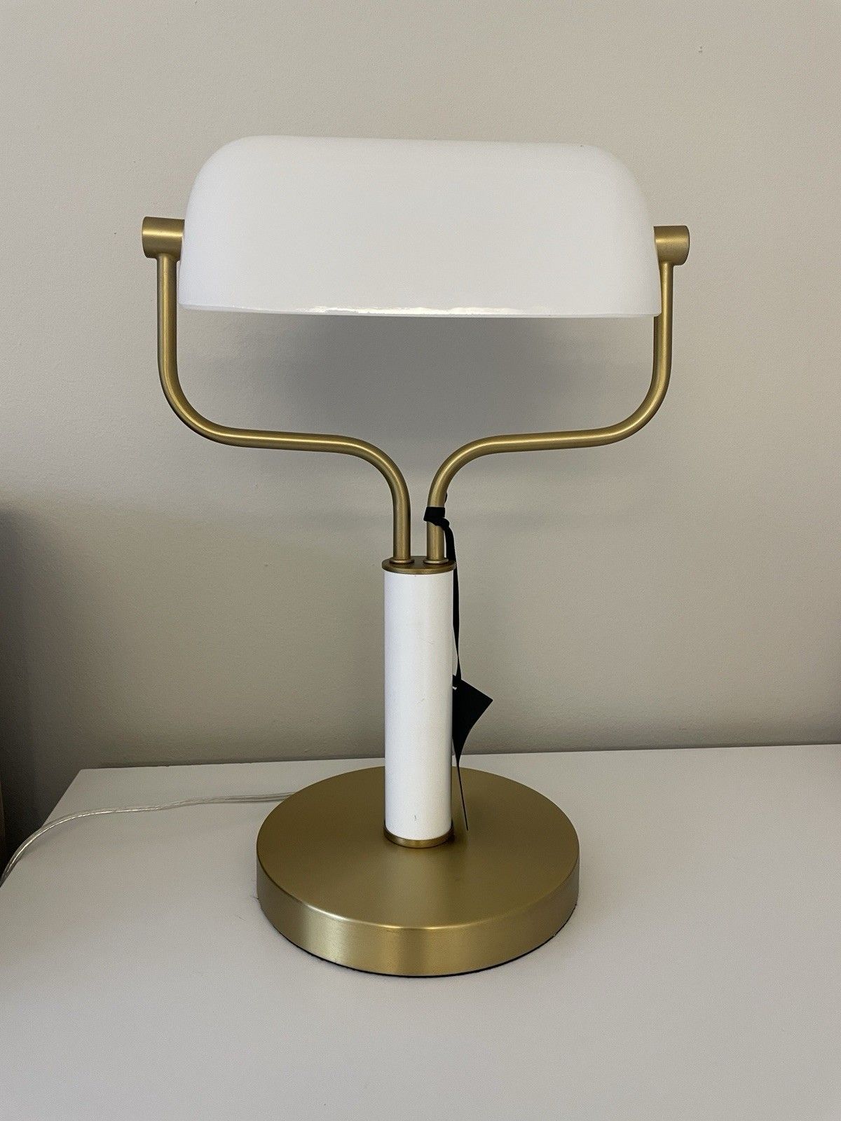 Dkny White Matted Glass Bankers Desk Lamp Modern Good Tone Details New photo for sale