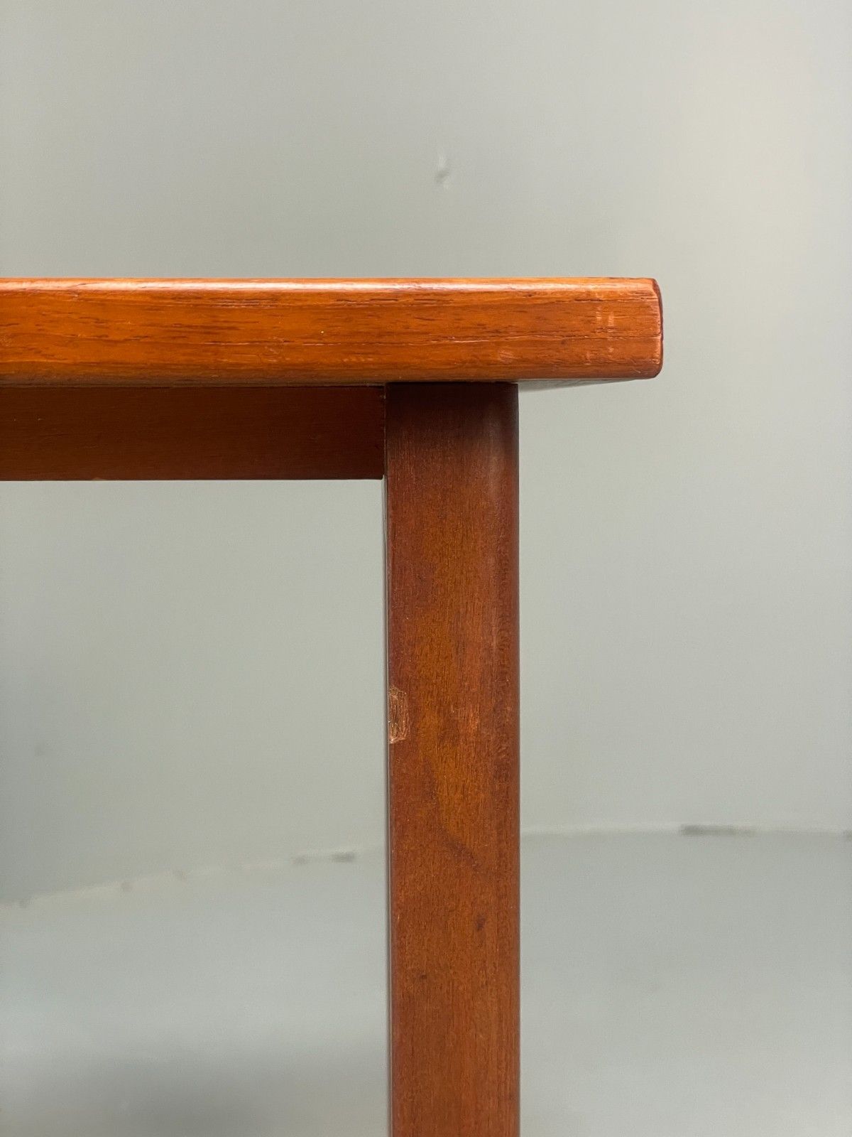 100.0 Vintage Teak Side Table On Castors 1970s Mid Century Modern Eb10678 Mwoo photo