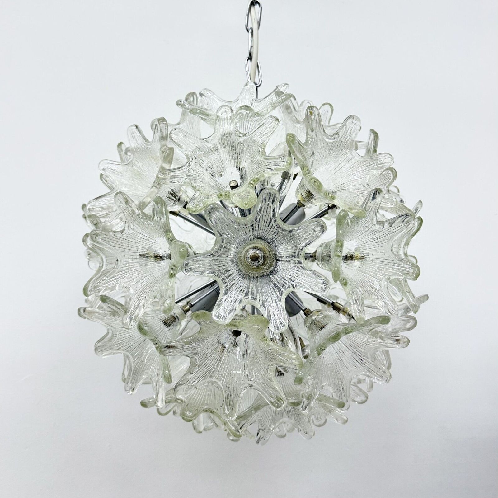 Spectacular Murano Glass Flower Chandelier By Venini For Veart, Italy 1970s