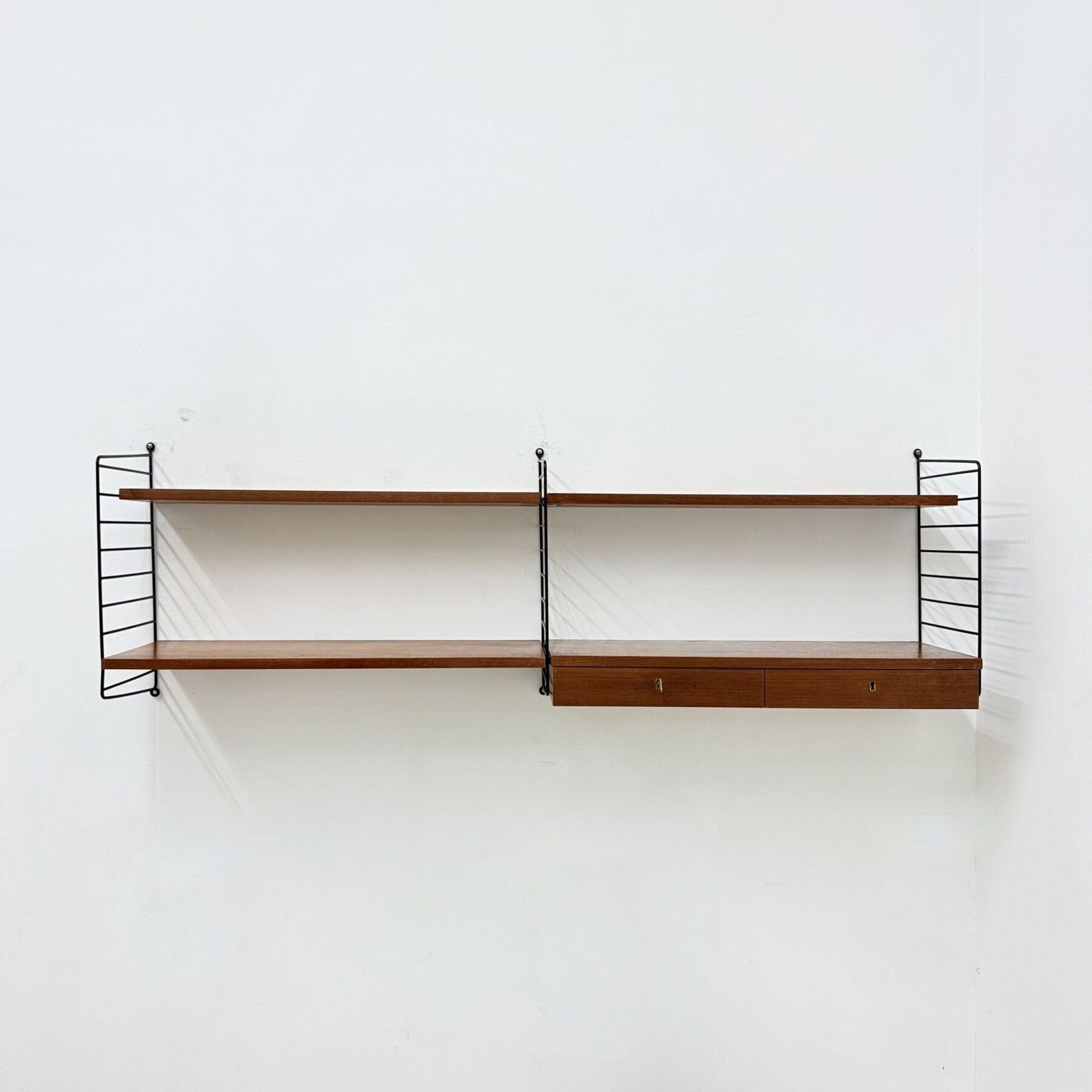 Mid Century Nisse Strinning String Design Teakhouten Wandmeubel, Ca. Jaren 1960 photo furniture