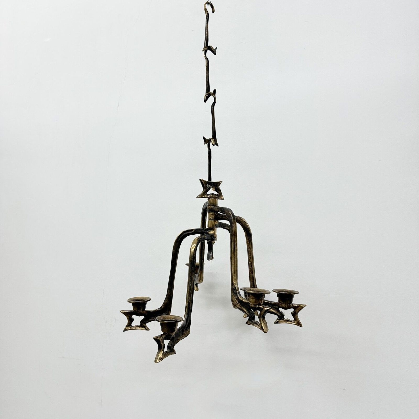 Grote Brutalistische Bronzen Hangende Kandelaar, Jaren 1970 photo furniture